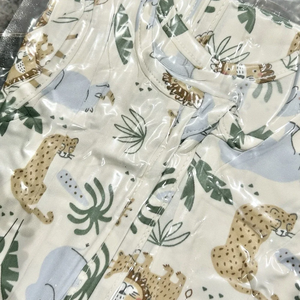Unisex Baby Stretchy Jungle Themed Sleep Gown Wearable Blanket Size Small (0-6m)